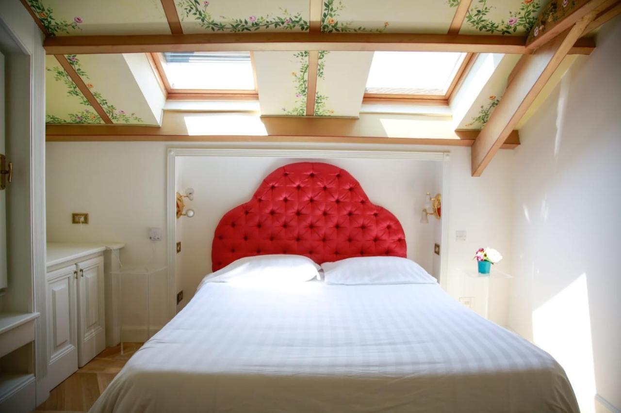 Aparthotel L'Echelle Rouge à Cannes Extérieur photo